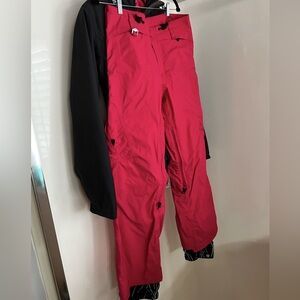 Roxy ski pants! Worn once!